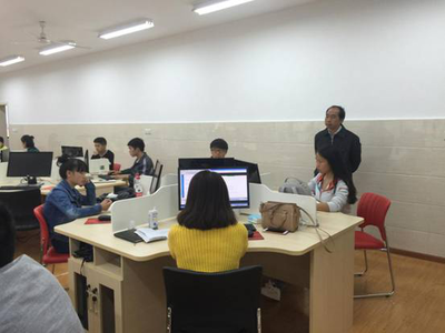 學(xué)院領(lǐng)導(dǎo)深入實(shí)訓(xùn)基地檢查指導(dǎo) 推動(dòng)軟件銷售人才培養(yǎng)